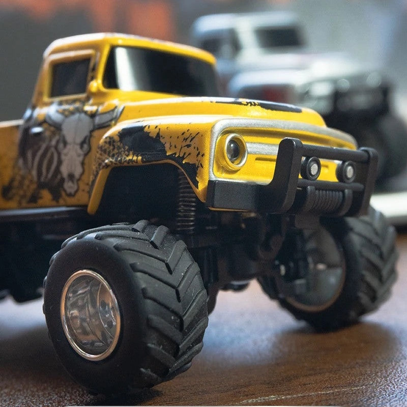 RC 1:64 Little Monster Pickup