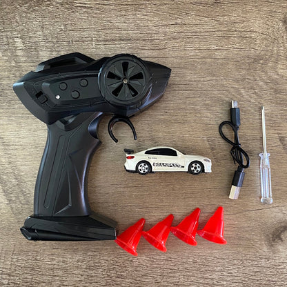 1:64 RC Micro Car, Type B
