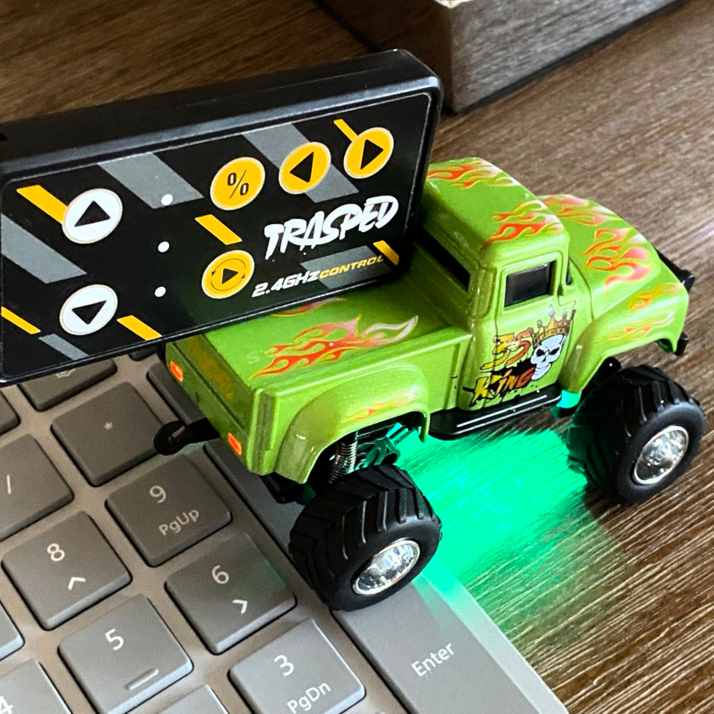 RC 1:64 Little Monster Pickup